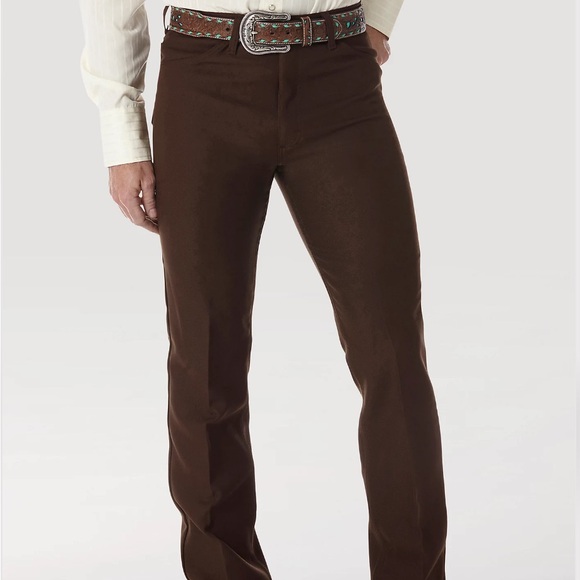 NWT Men's brown Wrangler Dress Jean - Picture 1 of 10